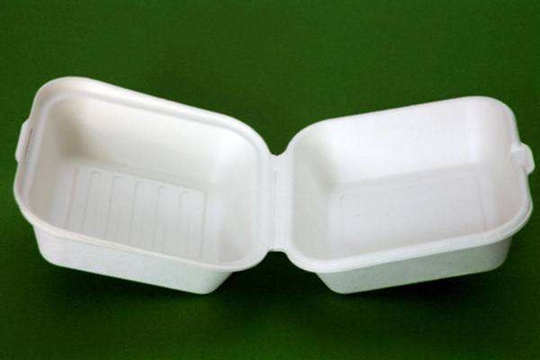  Bali Terapkan Larangan Penggunaan Plastik Sekali Pakai